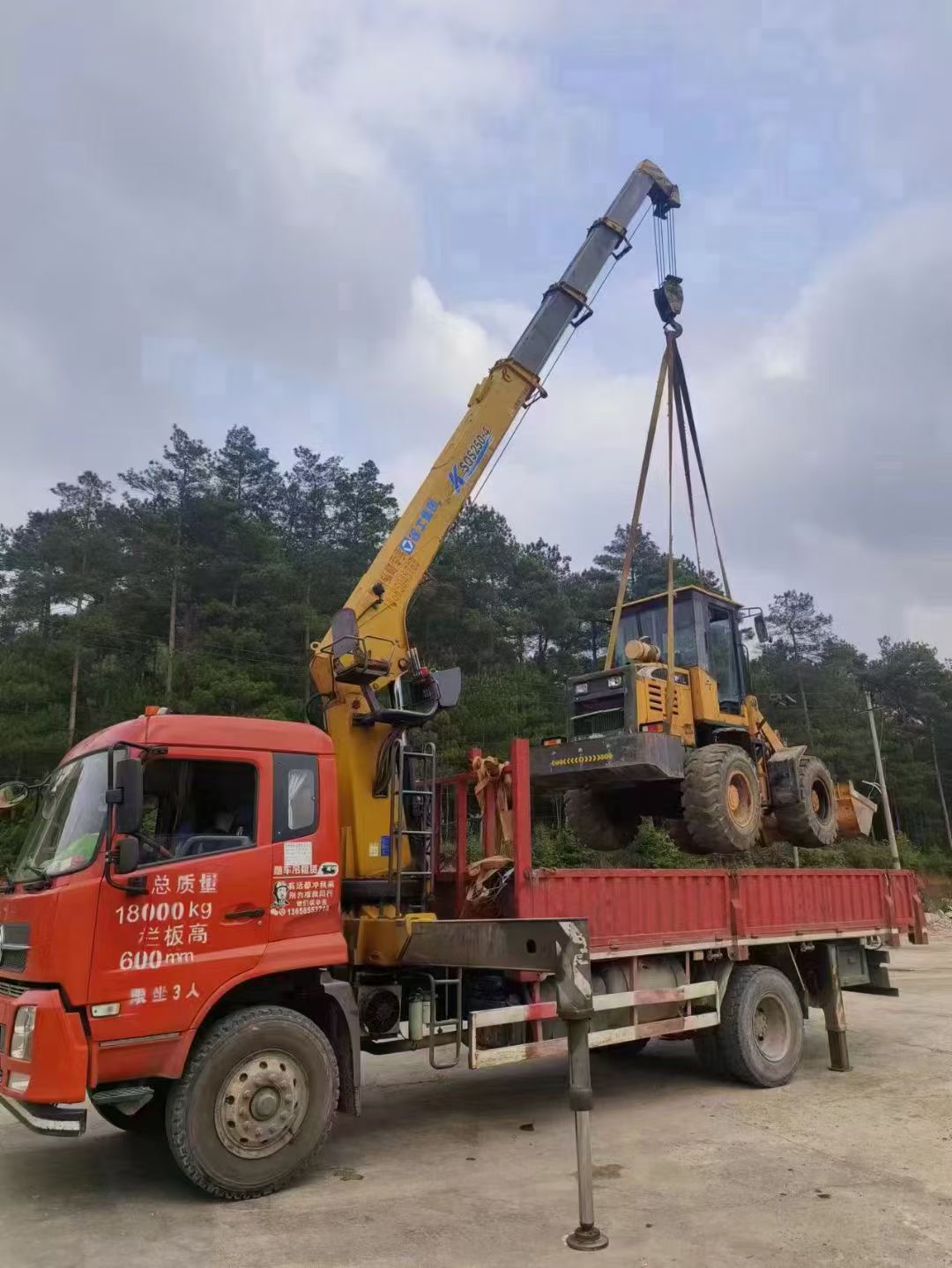 叶城县找吊车出租公司的时候需要注意什么